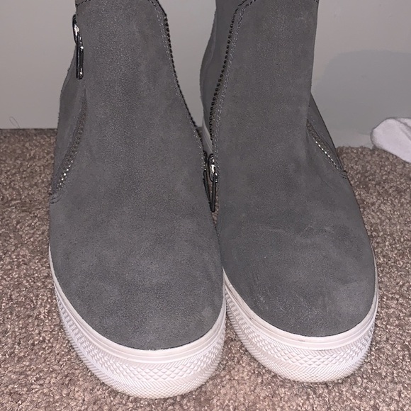 Steve Madden sneakers - Picture 2 of 2
